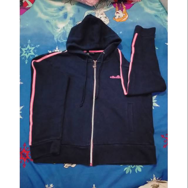 Ziphoddie ellesse bekas sold