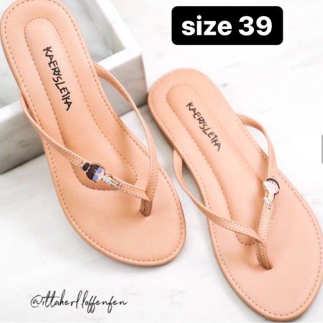 Ittaherl Kaerys Leika Flipflop Sandal Honey