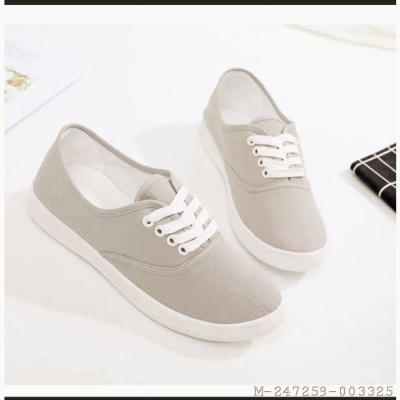 Sepatu Wanita Slip On Tali Kanvas Veli 080