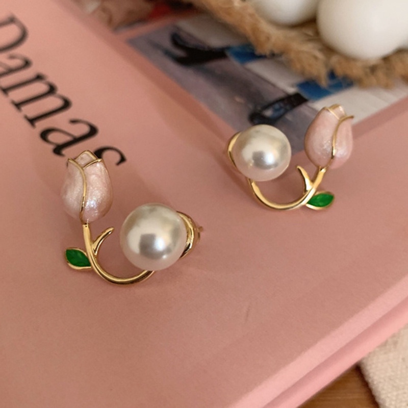 Anting Stud Desain Bunga Tulip Aksen Mutiara Gaya Perancis Untuk Wanita