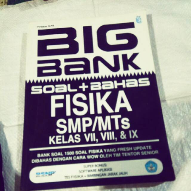 big bank  soal + bahas fisika smp VII,VIII,IX