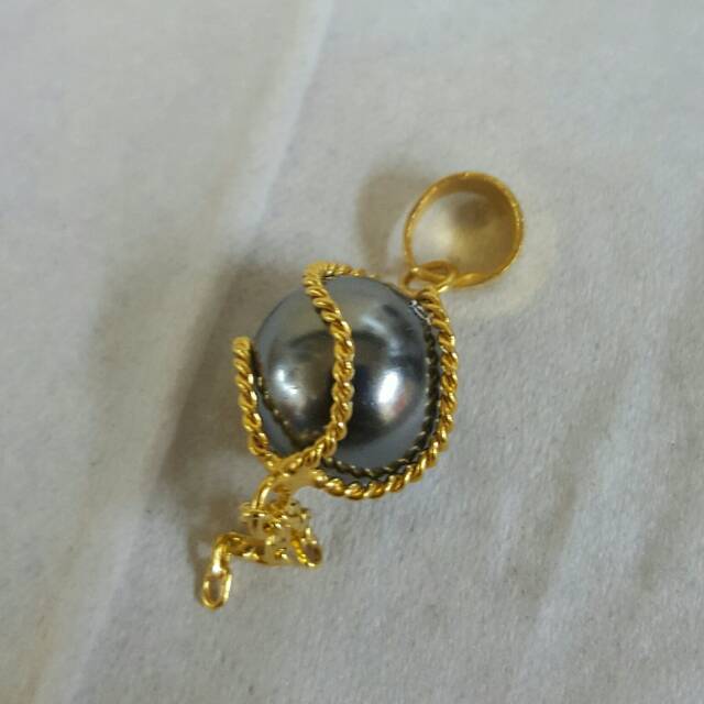 Liontin Bandul Mutiara Hitam Lapis Emas