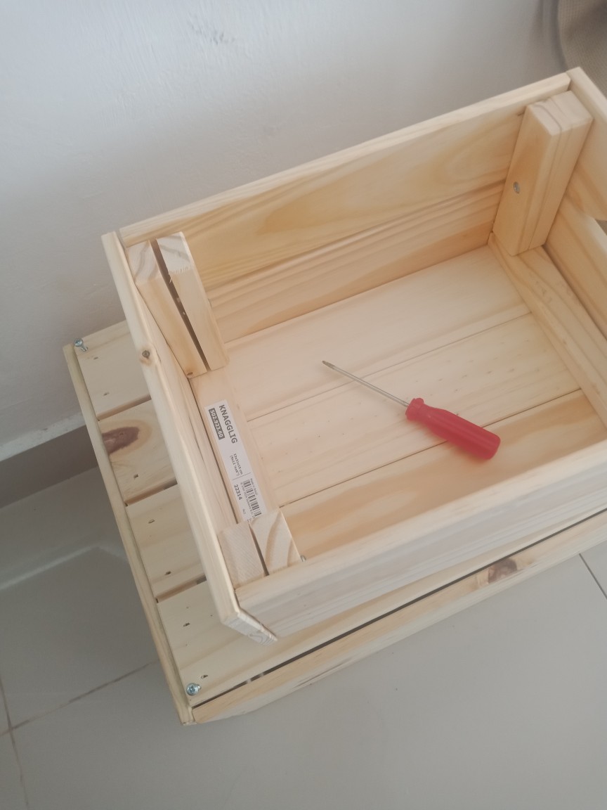 Kotak Penyimpanan, Kayu Pinus 21x31x15 Cm Kn1575