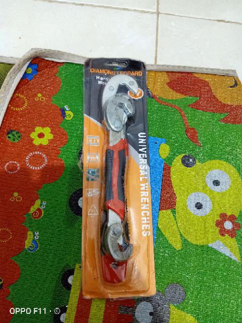 Kunci Pas Inggris Serbaguna Snap N Grip Universal Wrench
