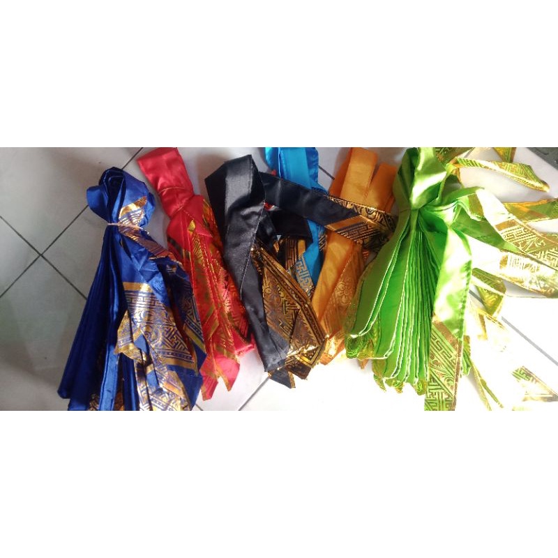 IKAT / UDENG BALI