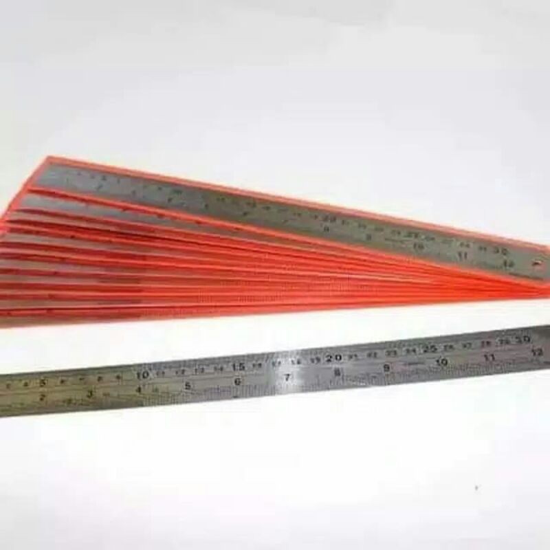 

penggaris besi panjang 30cm