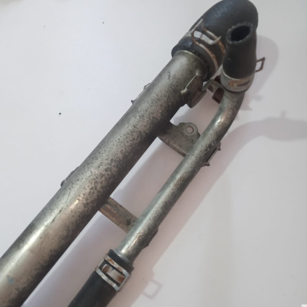 Rumah Thermostat Termostat Pipa air radiator mesin suzuki aerio Water Outlet copotan original ori as