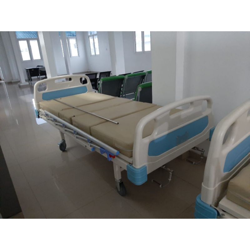 ranjang rumah sakit 2 crank bed pasien stroke 2 crank