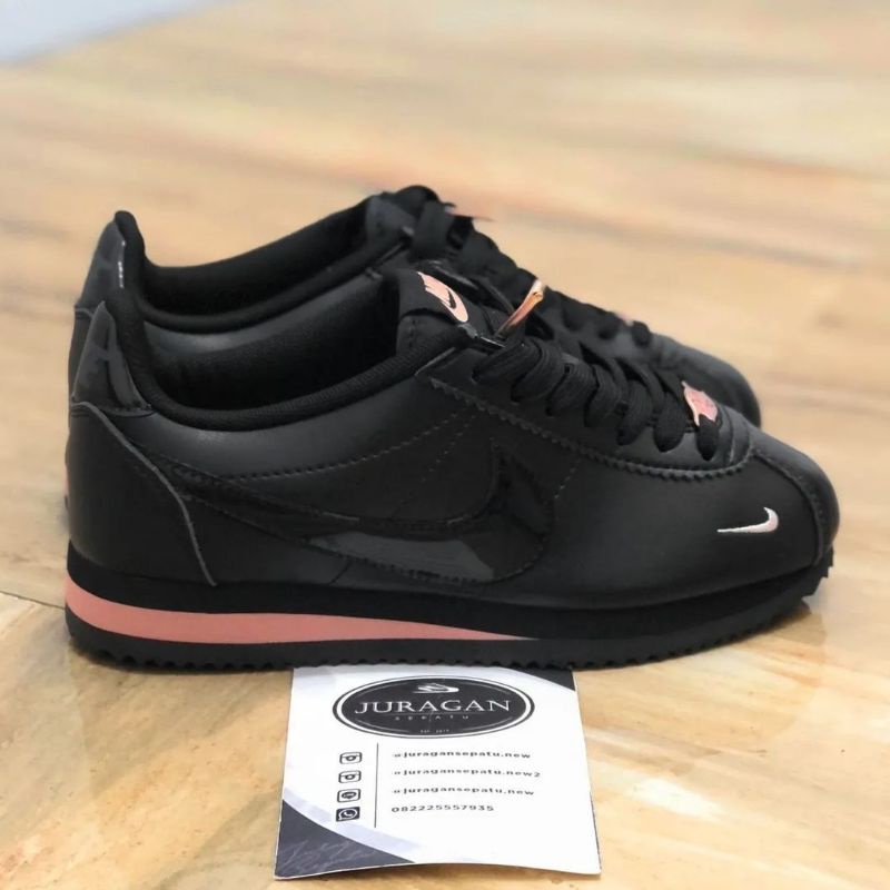 Nike Classic Cortez &quot;Black/Rose Gold&quot;