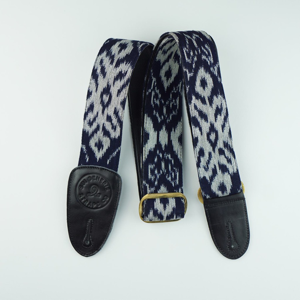 D'Cinnamons Official Sui Generis Strap Dairo