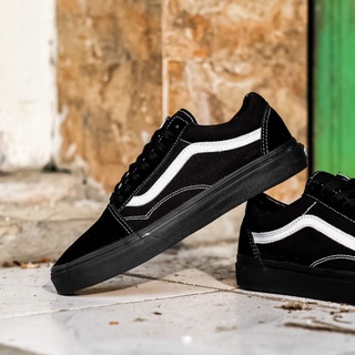 vans suede black and white