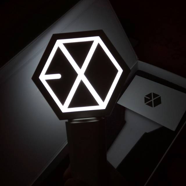EXO OFFICIAL LIGHTSTICK VER.2 [PRELOVED]