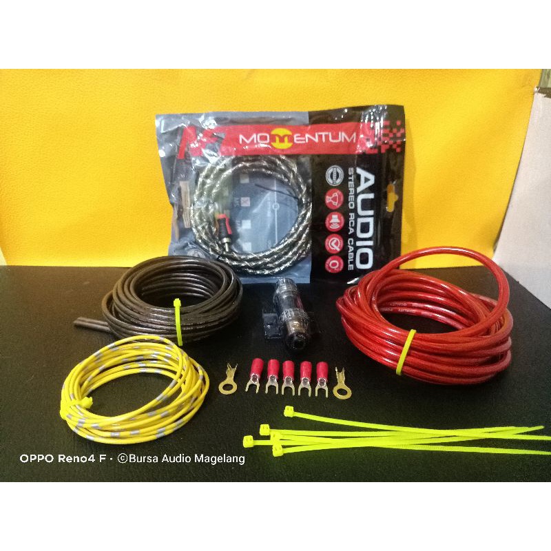 Kabel audio mobil + skun  Momentum