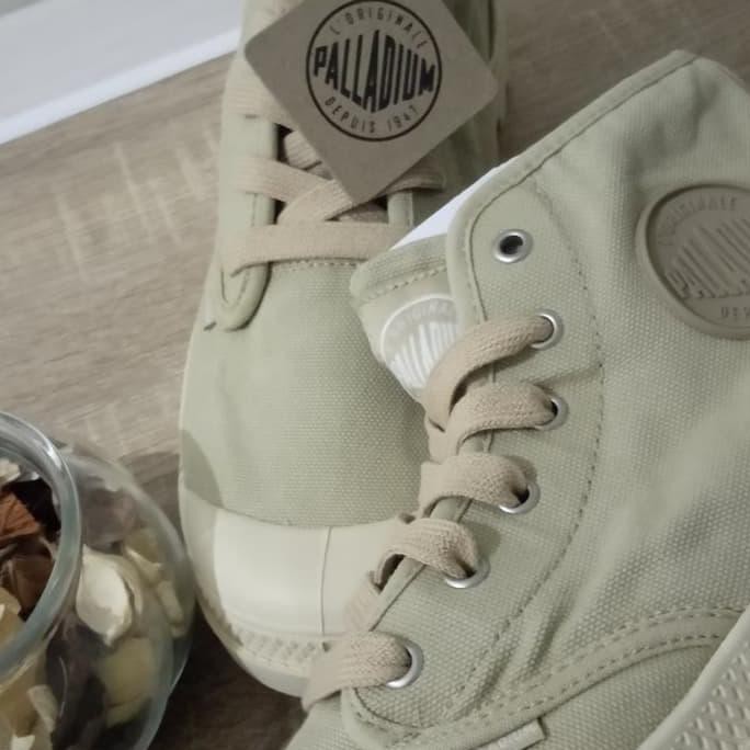 harga palladium boots