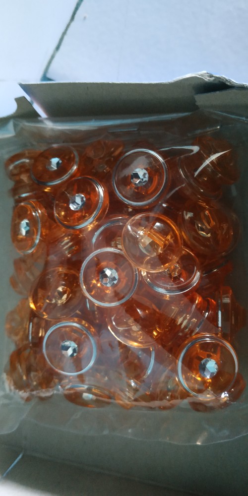 Kancing Hias Kristal Ukuran 24