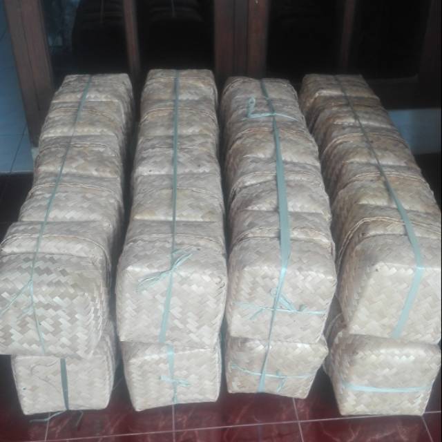 

[ Halodul ] Besek nasi ukuran 20x20x8