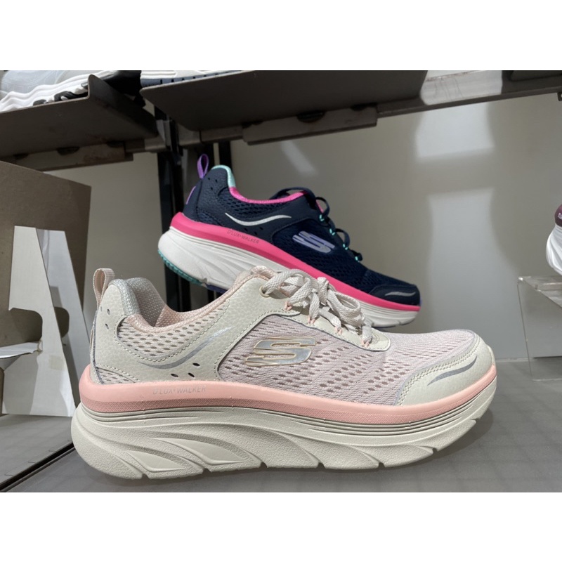 Skechers D'Lux Walker Women's Sneakers Shoes harga normal 1.299000