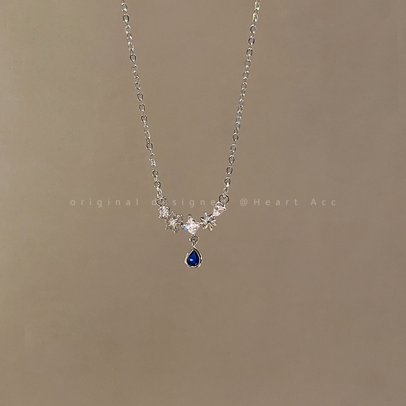 Kalung Liontin Berlian Imitasi Biru Bahan Alloy Untuk Wanita