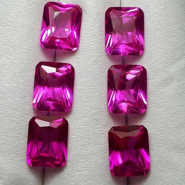 

Merah Siem Rose Bangkok