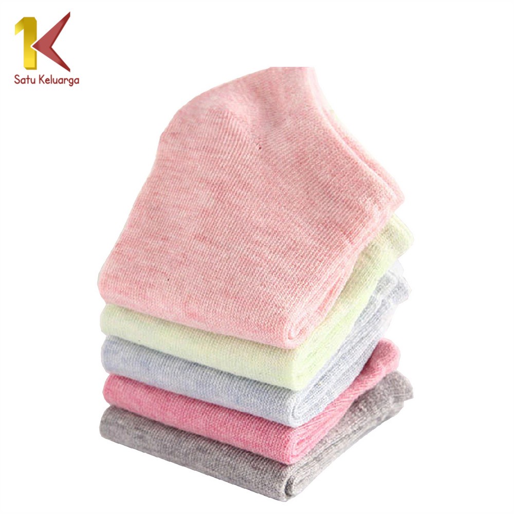 Satu Keluarga Kaos Kaki Semata P59 Kaos Kaki Polos Kaus Kaki Wanita Kaos Kaki Ankle Dewasa-3