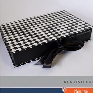 

Premium Product!!! Gift Box, Box Kado, Kotak Kado, Hampers, Kotak Hadiah - Paling Dicari