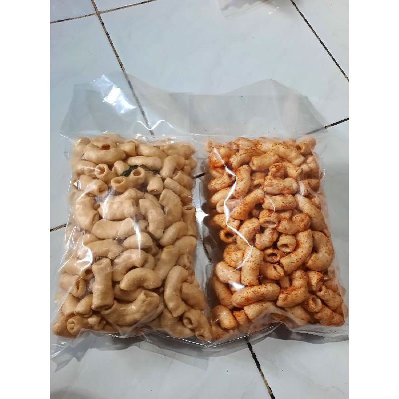 

makaroni besar 8 variasi rasa