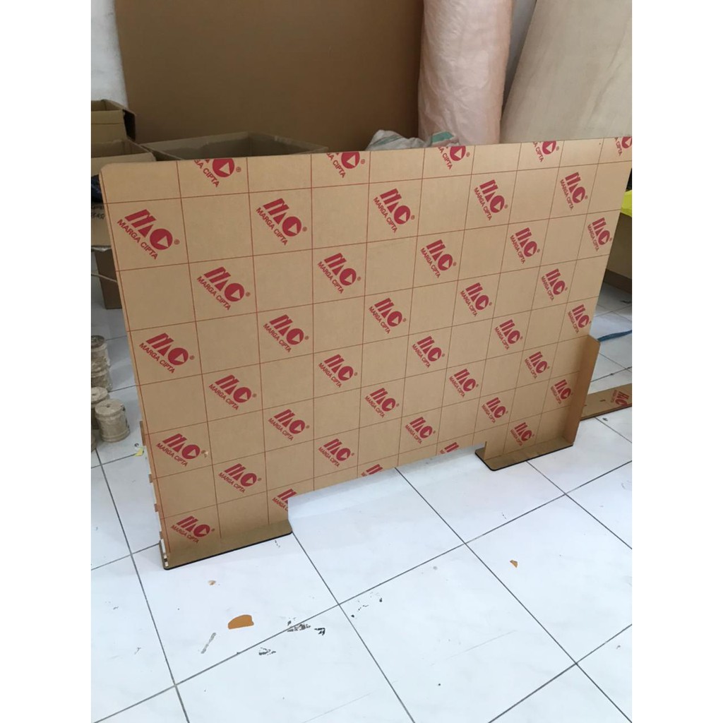 Partisi Skat meja ukuran 60x120 3mm