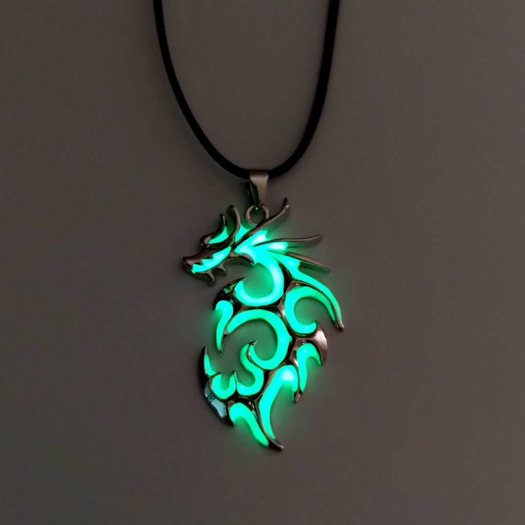 Kalung Liontin Naga Api luminous Untuk Pria