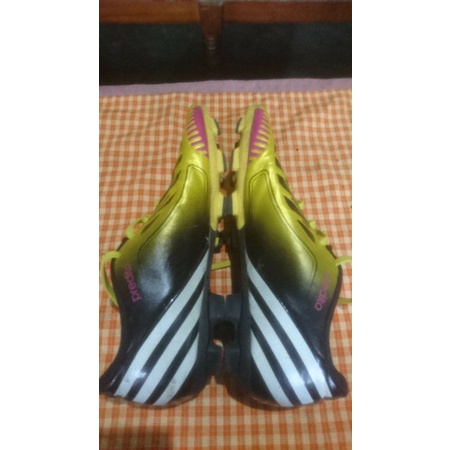 ADIDAS PREDATOR ABSOLADO