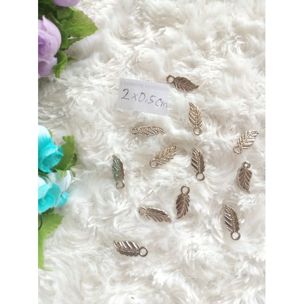 RANGKA ANTING CHARM BANDUL BERAT BENTUK DAUN