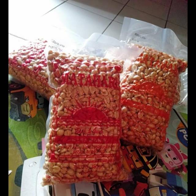 

Kacang Bali Matahari