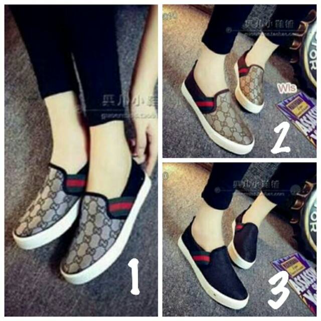 Sepatu slip on gucci