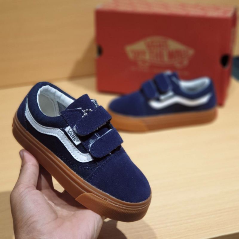 SEPATU ANAK NAVY SOL GUM LAKI USIA 1-9TH MURAH