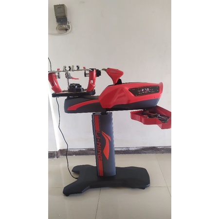 jasa pasang senar raket badminton