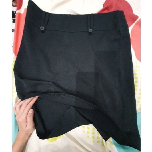 preloved rok kerja pendek bagus XL