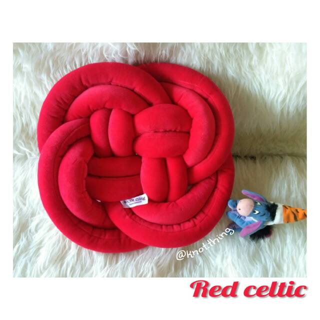 Celtic cushion knot pillow| bantal simpul | bantal sofa | bantal kepang | bantal dekorasi