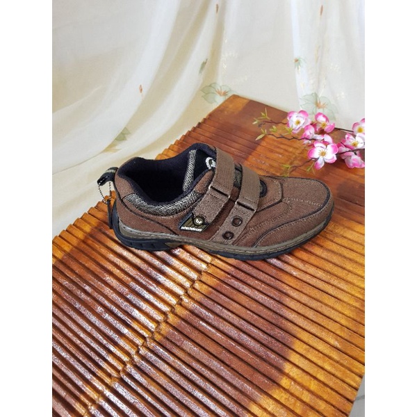 SEPATU WEIDENMANN ORIGINAL-COMMANDER08