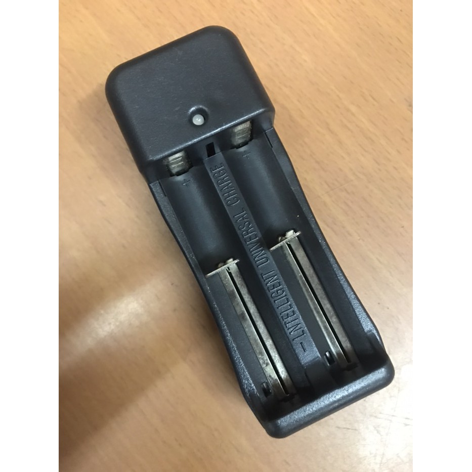 Charger Baterai 3.7V Charger Batre 18650 Alat Cas Batre 14500 16340