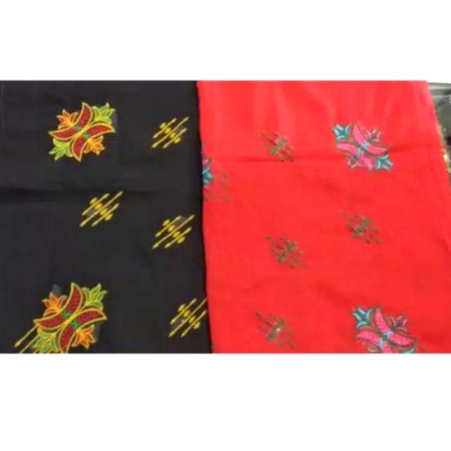 Jilbab bordir pintu Aceh / jilbab segi empat