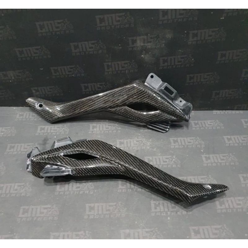 Cover Frame Lower Sambungan Sayap FairingFor Suzuki GSX S 150Part Original Suzuki Carbon Kevlar