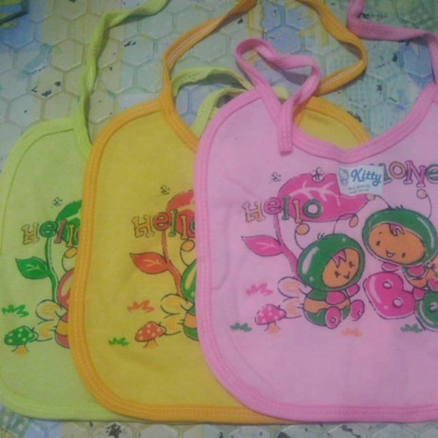 Celemek Bayi / Tatakan Makan / Tadah Liur / Slebber