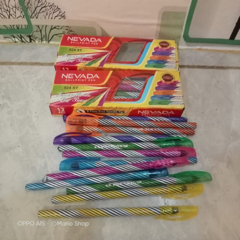 

pena hitam isi 1 lusin