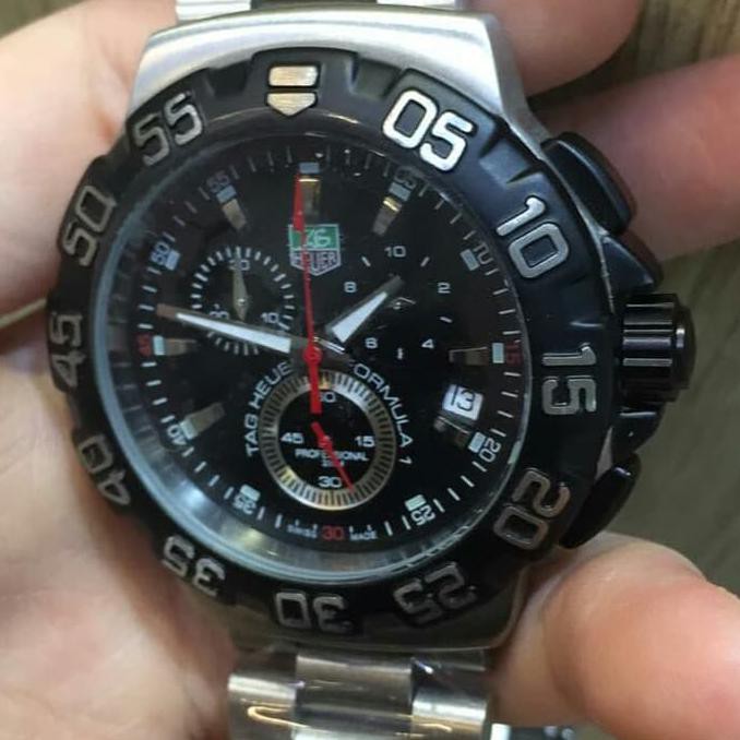 Jam Tangan Tagheuer Formula 1 Chronograph
