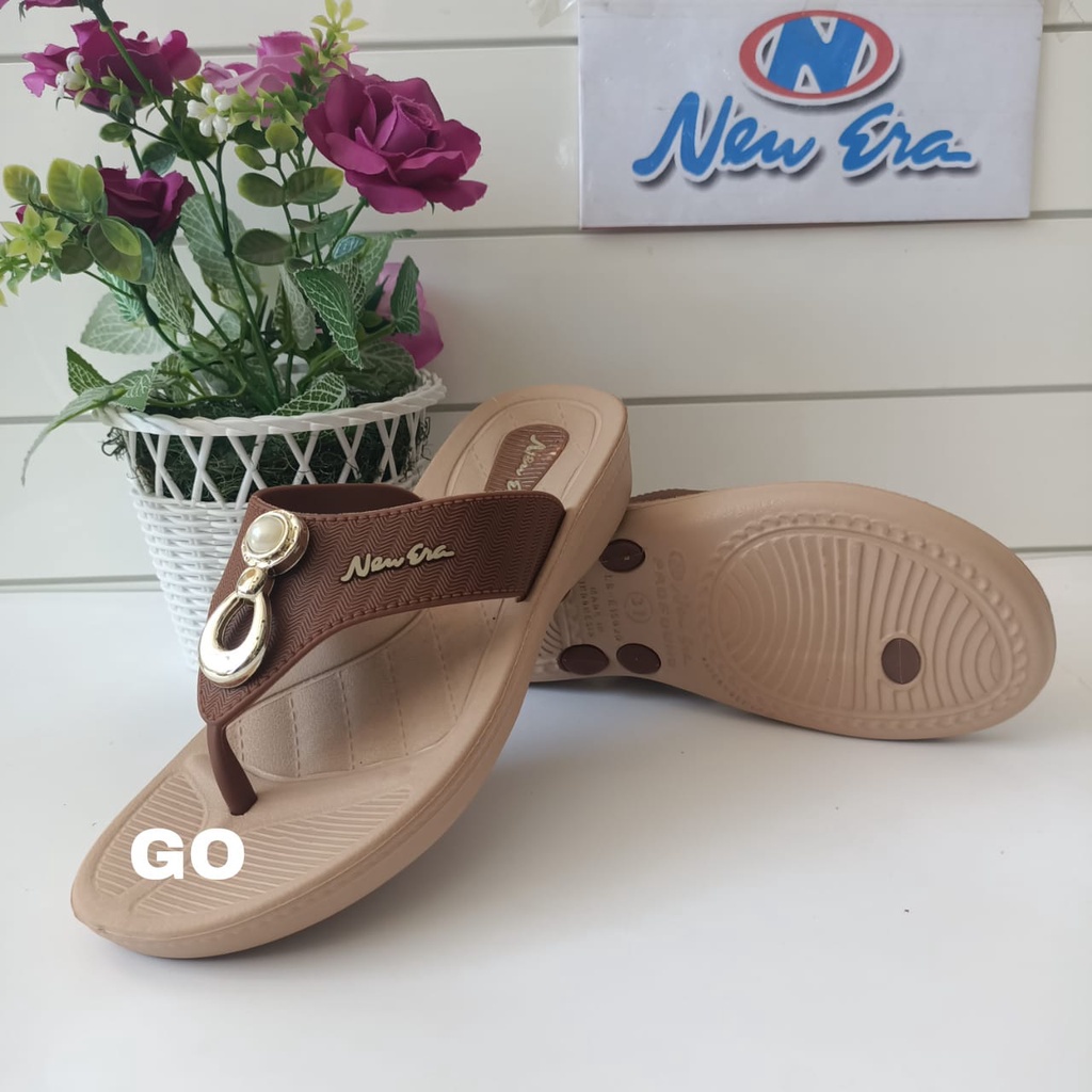 gof NEW ERA LB E 15092 Sandal Jepit Karet Wanita Size 37/41