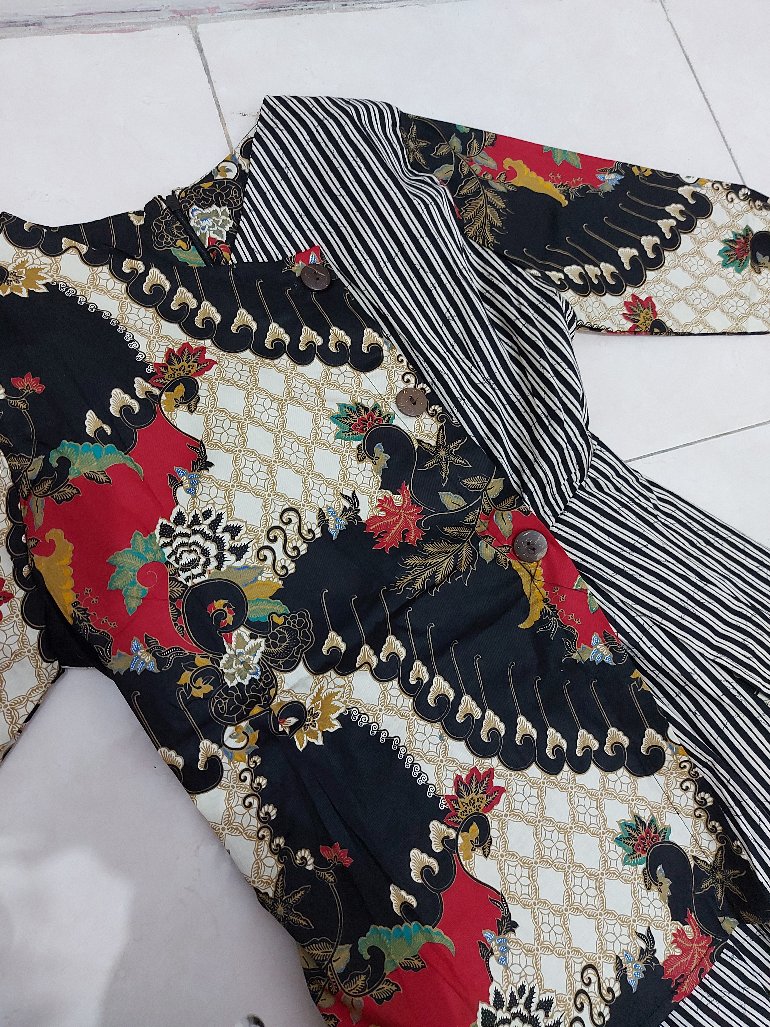 Batik Wanita - Atasan Batik 184 Size Xl