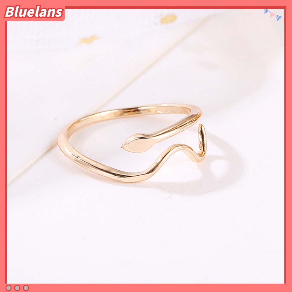 Cincin Adjustable Desain Gelombang Air Untuk Wanita