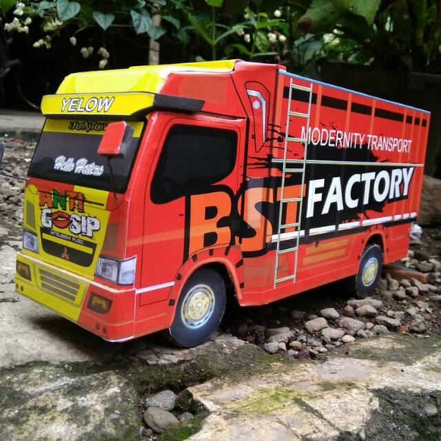 Miniatur truk  anti  gosip  Shopee Indonesia