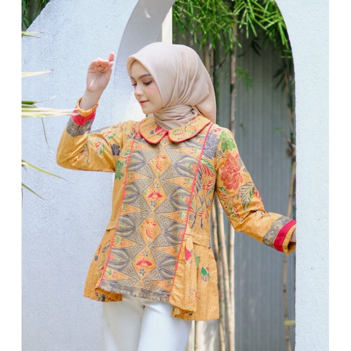 Jelita blus batik wanita kantor modern