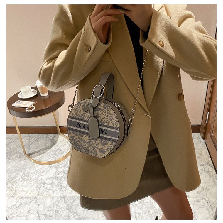 COD BAYAR DITEMPAT!!!!  Printed Round Chain Bag