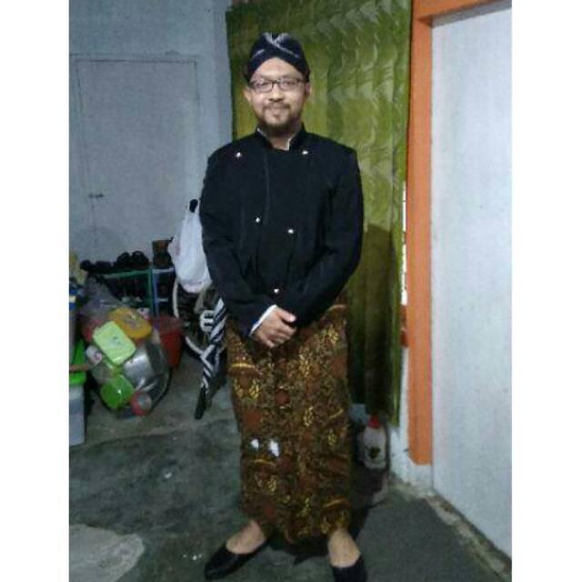 Setelan Beskap Solo Dewasa Set Jarik Blangkon